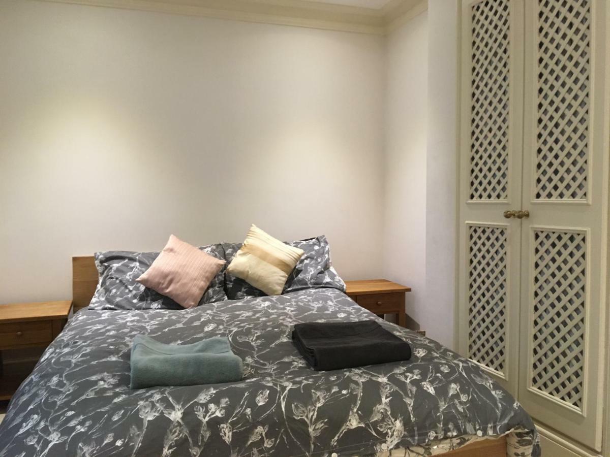 Large 2 Bedroom 2 Bathroom Apartment In Westminster Londra Esterno foto
