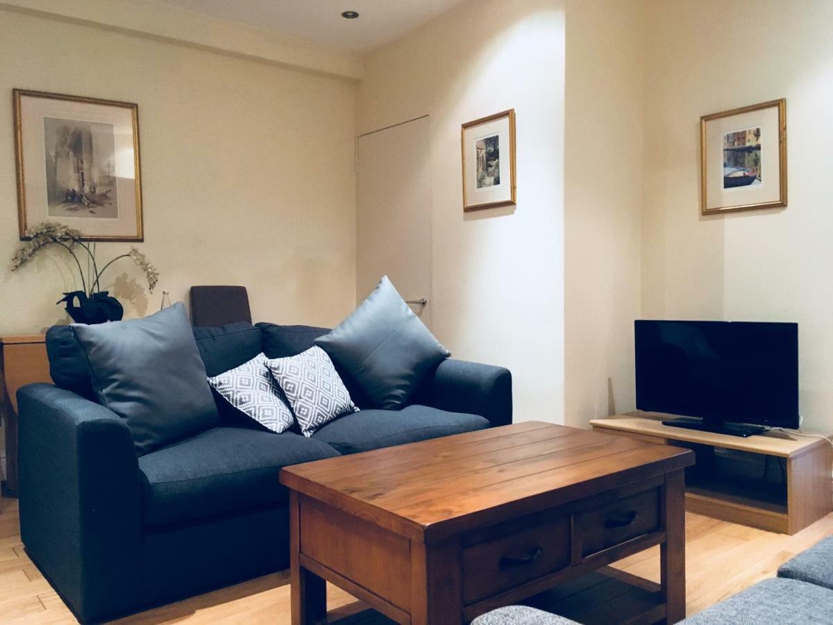 Large 2 Bedroom 2 Bathroom Apartment In Westminster Londra Esterno foto