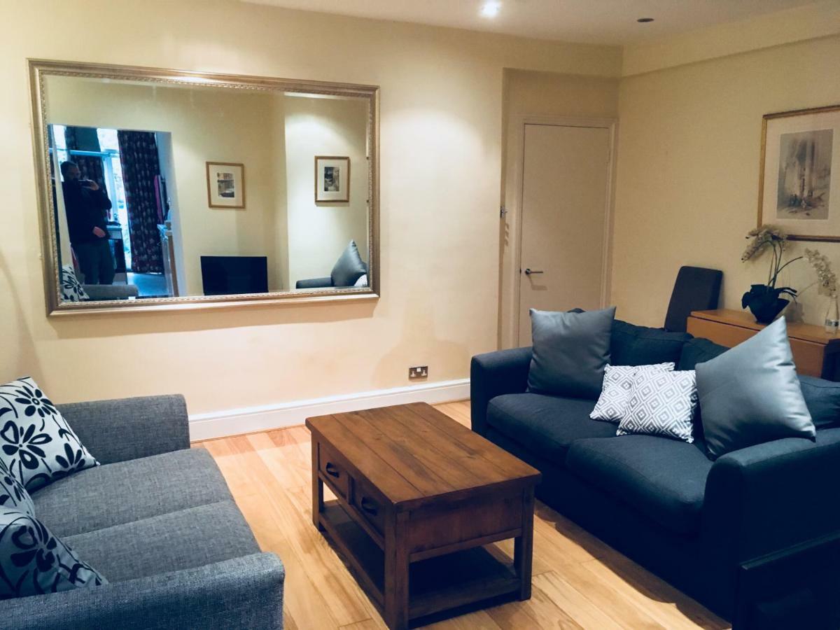 Large 2 Bedroom 2 Bathroom Apartment In Westminster Londra Esterno foto